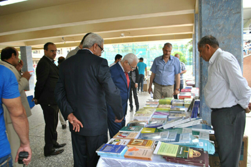 Al - Mansour University College Exhibition